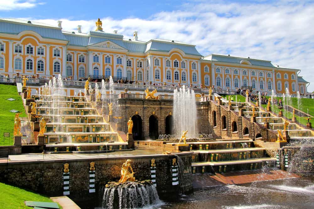 Peterhof宫